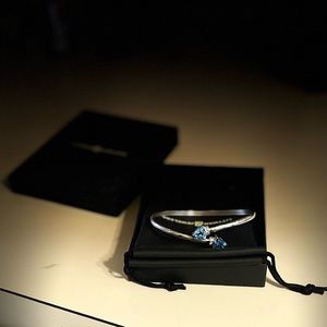 topaz bangle bracelet